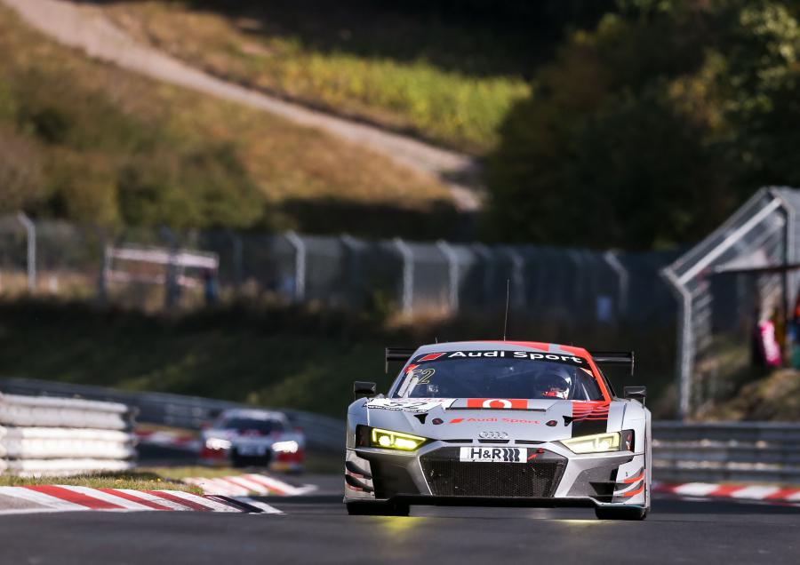  Audi R8 LMS 2019 года  (фото 26 из 57)